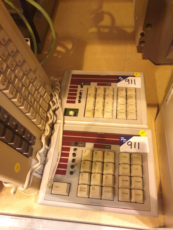 2x Quantel control units