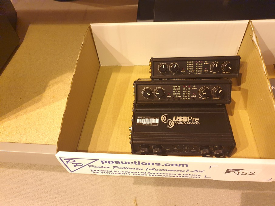 3x USB pre sound devices headphone amps