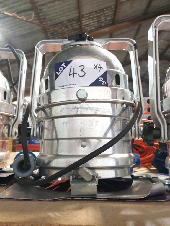 4x Thomas Par 64 lantern studio lights