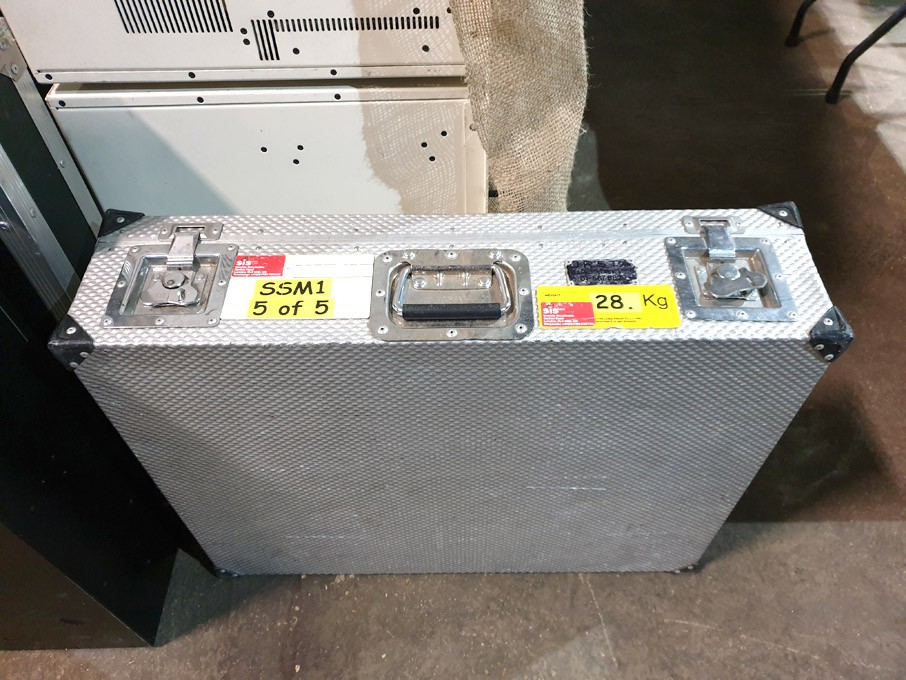 Aluminium transit case, 710x560x180mm