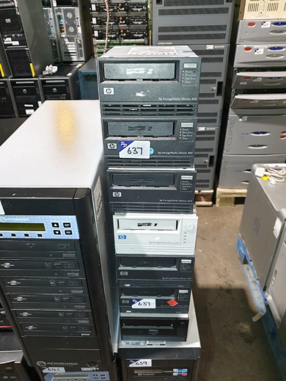 5x HP Storage Works Ultrium 460 & 230 tape drives,...