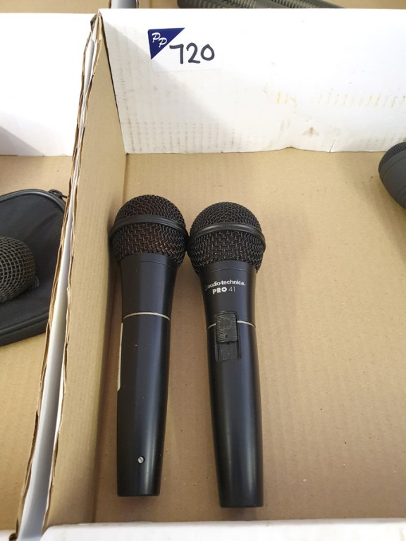 2x Audio-Technica Pro 41 microphones