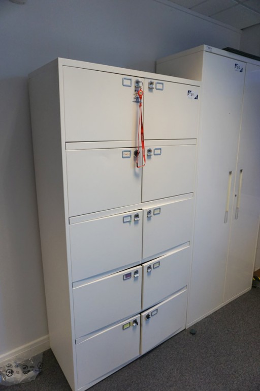 White 10 compartment office lockers, 450x440x330mm...