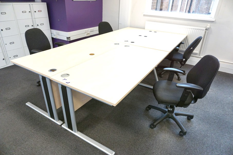 4x BOF maple effect office desks, 1400x800mm with...