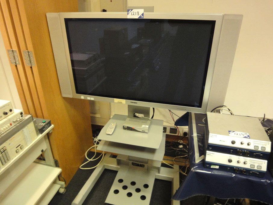 Hitachi CMPAS04S 42" plasma monitor, Dream DM500C...