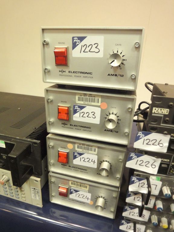 2x HH Electronics AM8/12 professional power amplif...