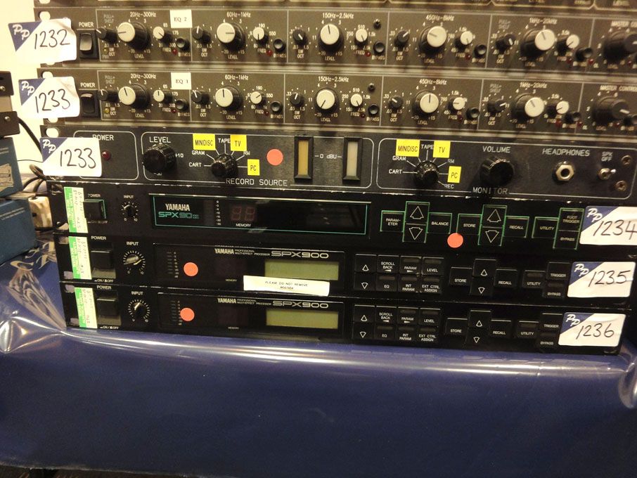 Yamaha SPX90II digital multi effects processor