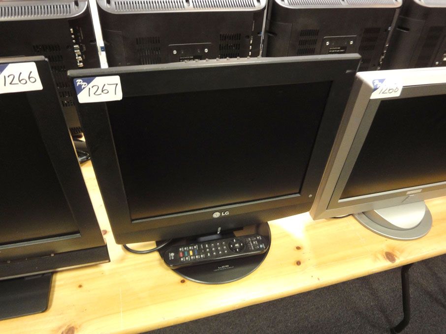 LG 15LC1RB-2G LCD colour TV