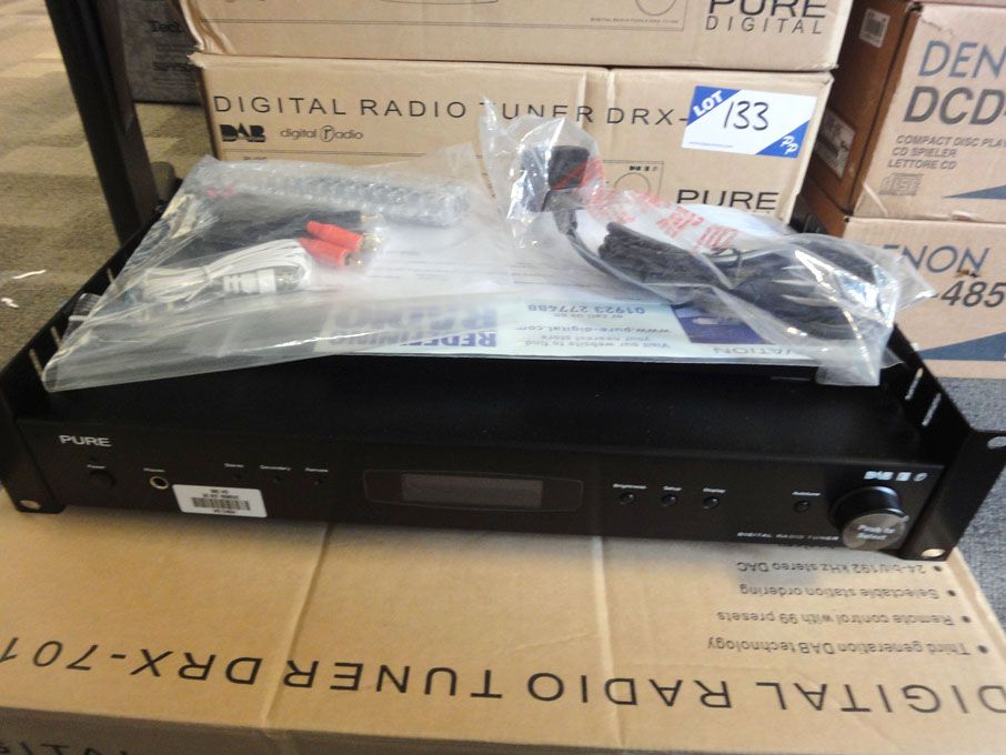 Pure digital DRX-701ES digital audio tuner (boxed...