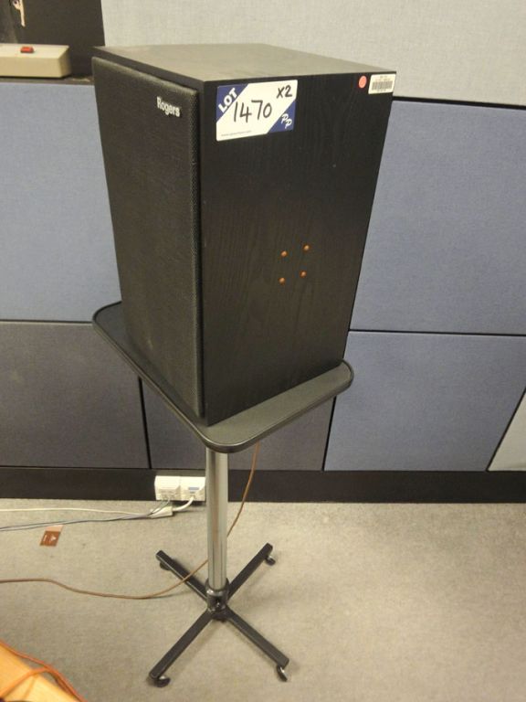 2x Rogers LS5/9 monitor loud speakers, 100W on spe...