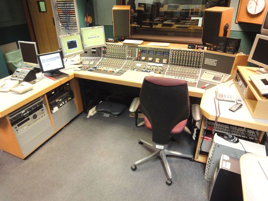 AMEND: Should Read 'Calrec stereo mixing desk, 8'...