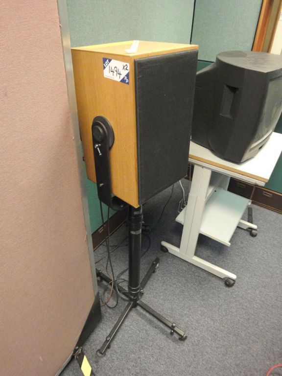 2x Rogers LS5/9 monitor loud speakers, 100W with a...