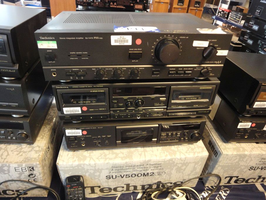 Technics SU-V500M2 & SU-V470 stereo integrated amp...