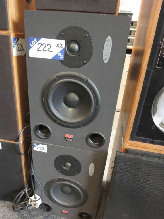 FAR Active Peak 6 Monitoring speakers