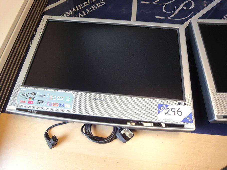 2x Sony KDL-S23A12U LCD colour TV's (1x damaged c...