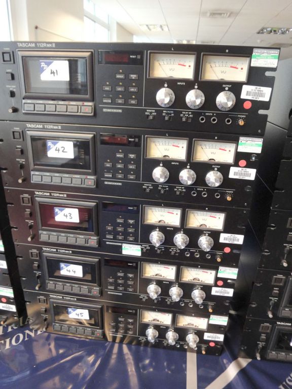 2x Tascam 112R MKII professional stereo cassette d...