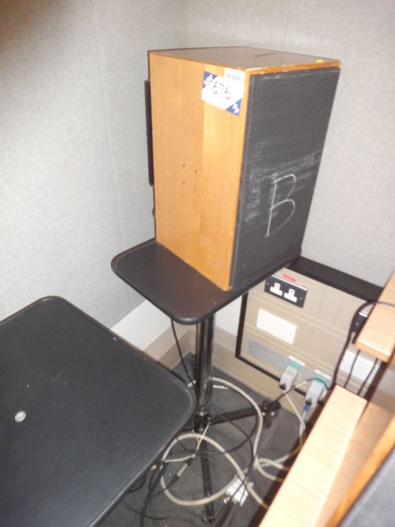 2x Rogers LS5/9 monitoring loud speakers with...