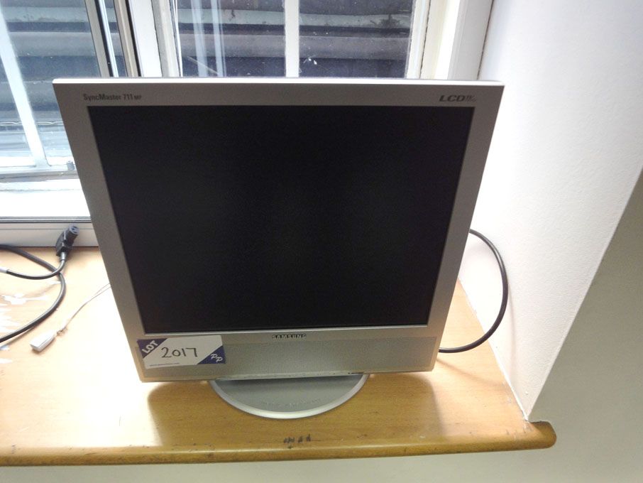 Samsung 711MPS colour display unit