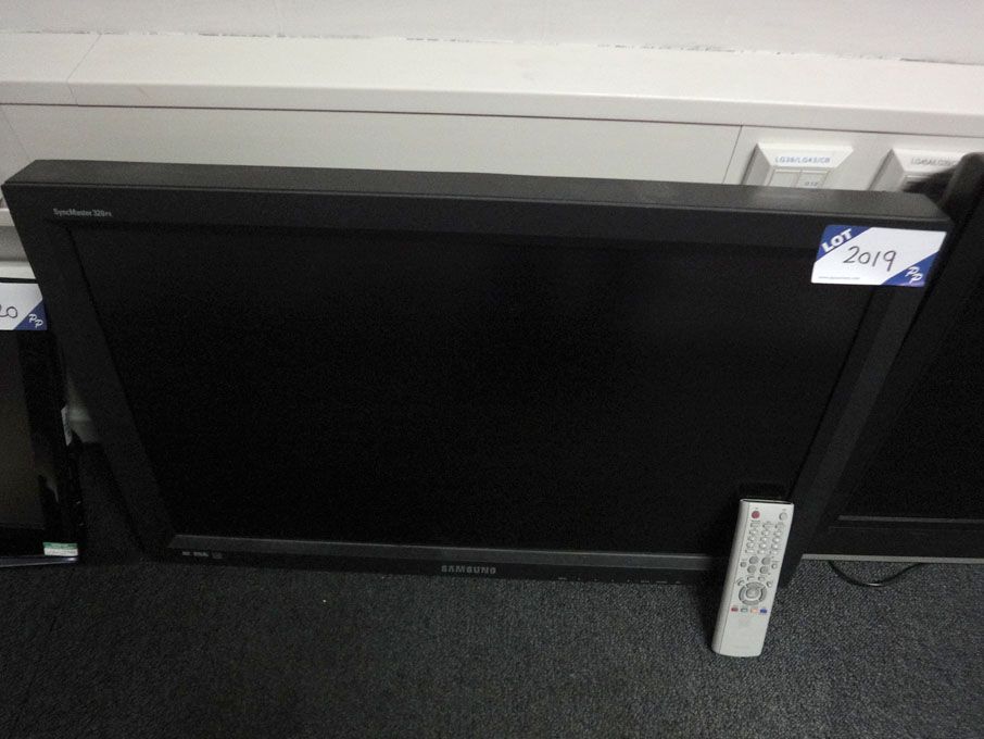 Samsung Syncmaster 320 PX monitor