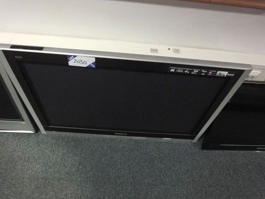 Panasonic TH-37PX600B colour plasma TV