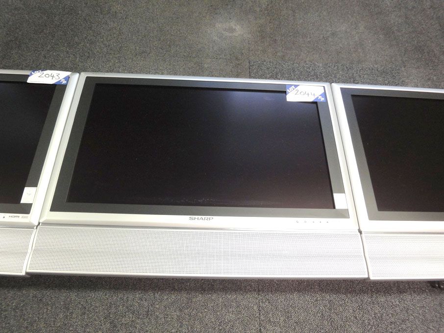 Sharp LC-26GA6E colour LCD TV