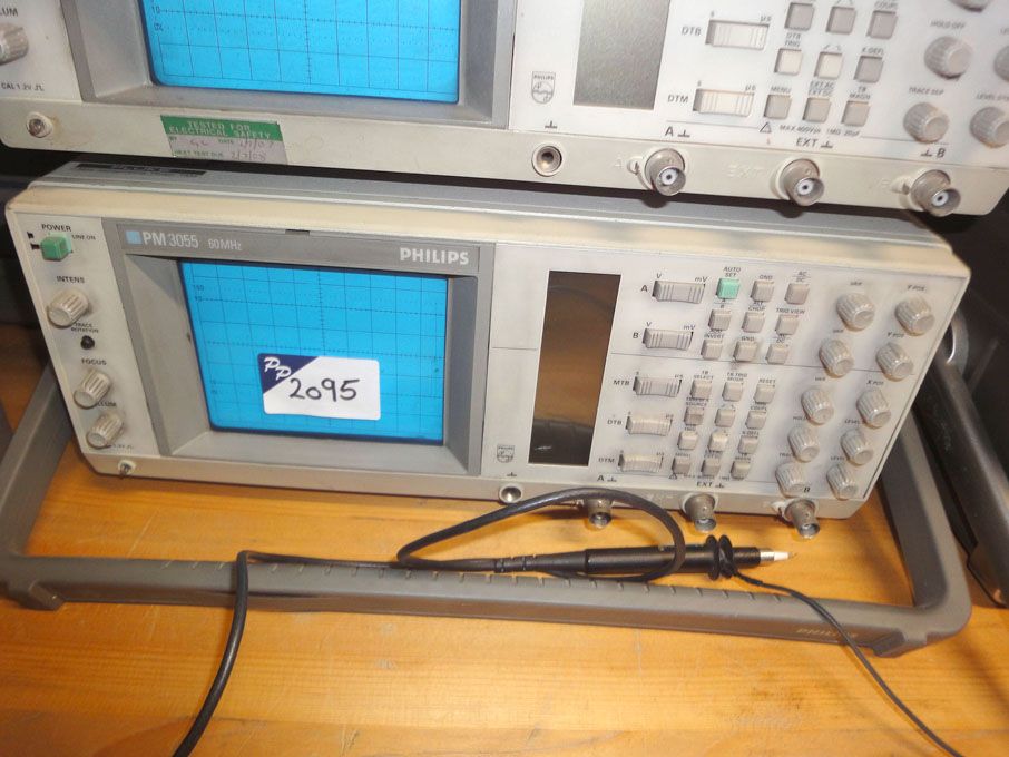 Philips PM3055 60MHz dual trace oscilloscope