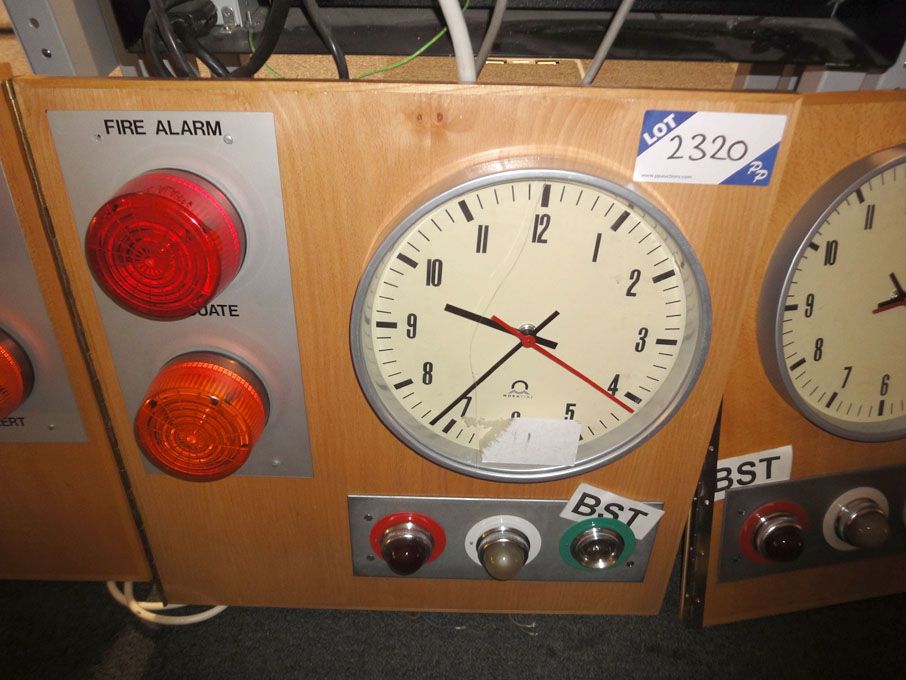 Mobatime analogue pulse clock & 'on air' lights (P...