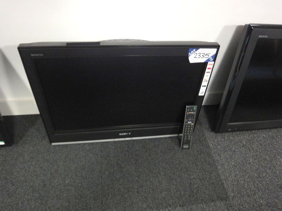 Sony KDL-26S3000 colour LCD TV