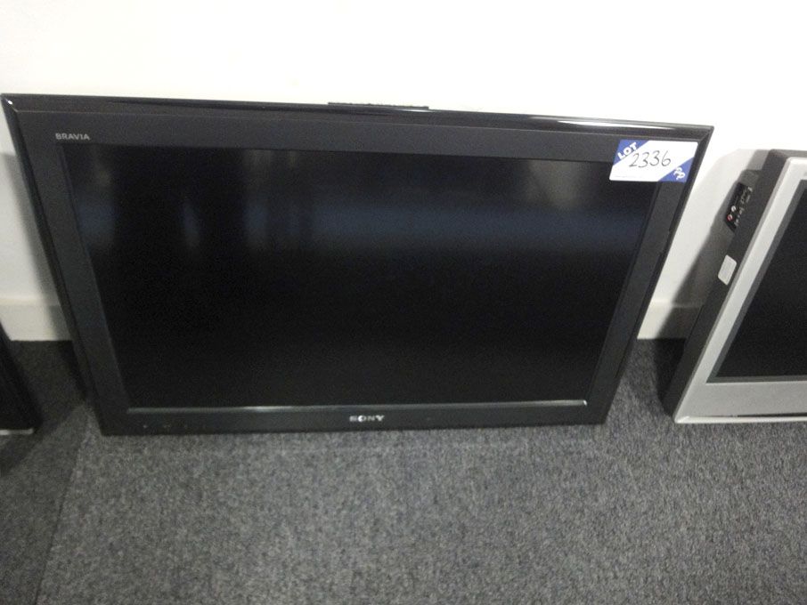 AMEND: Should Read 'Sony KDL-32S5500 colour digita...