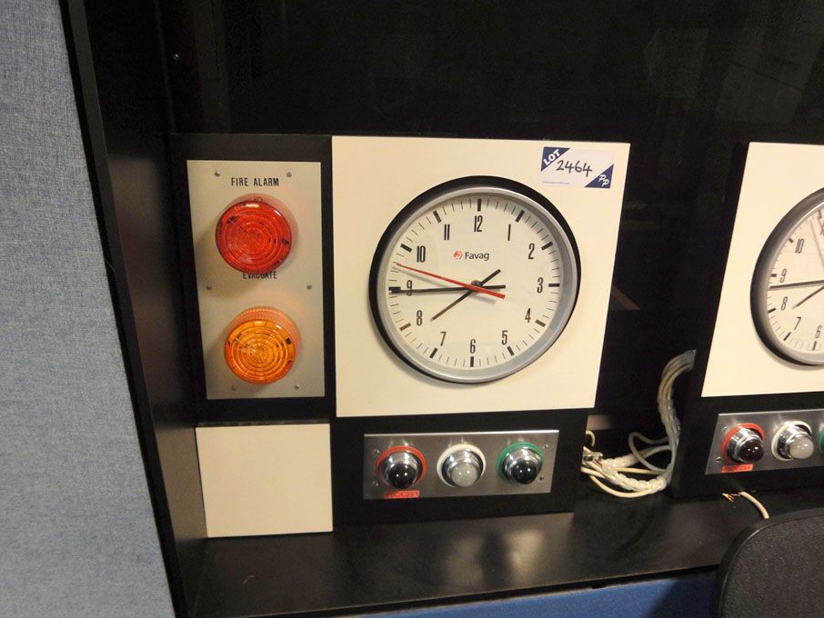 Favag analogue pulse clock & 'on air' lights (Plea...