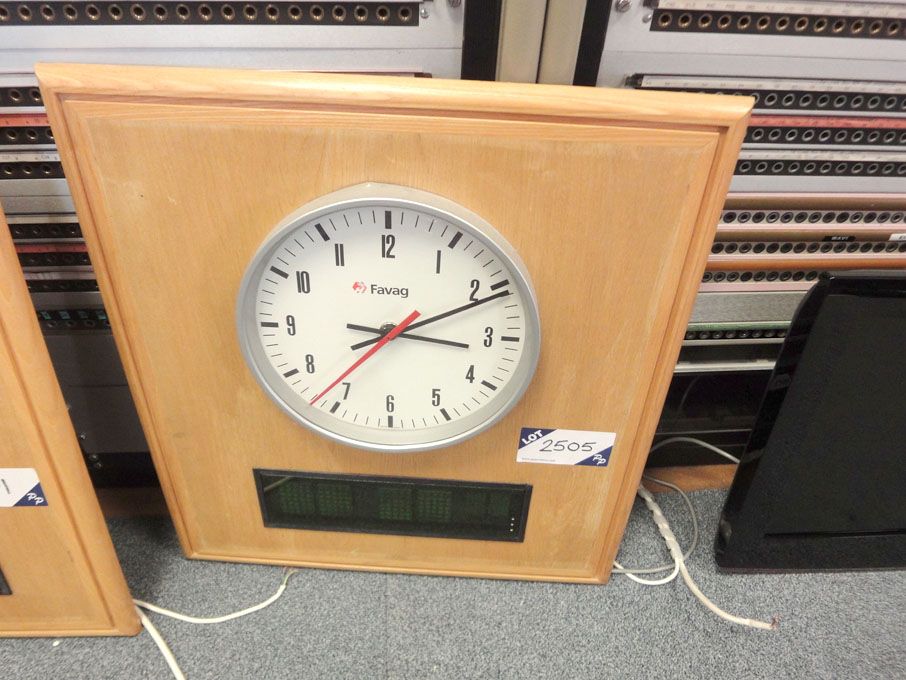 Favag analogue pulse clock & Wharton digital pulse...