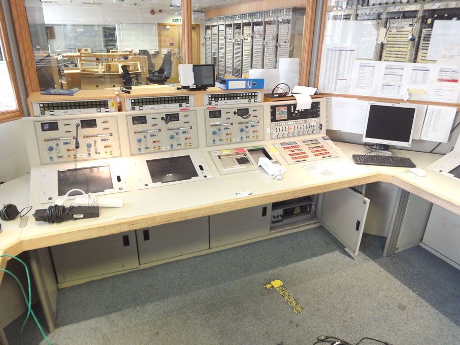 10x10ft 'L' shape control desk with ARC multi-mast...