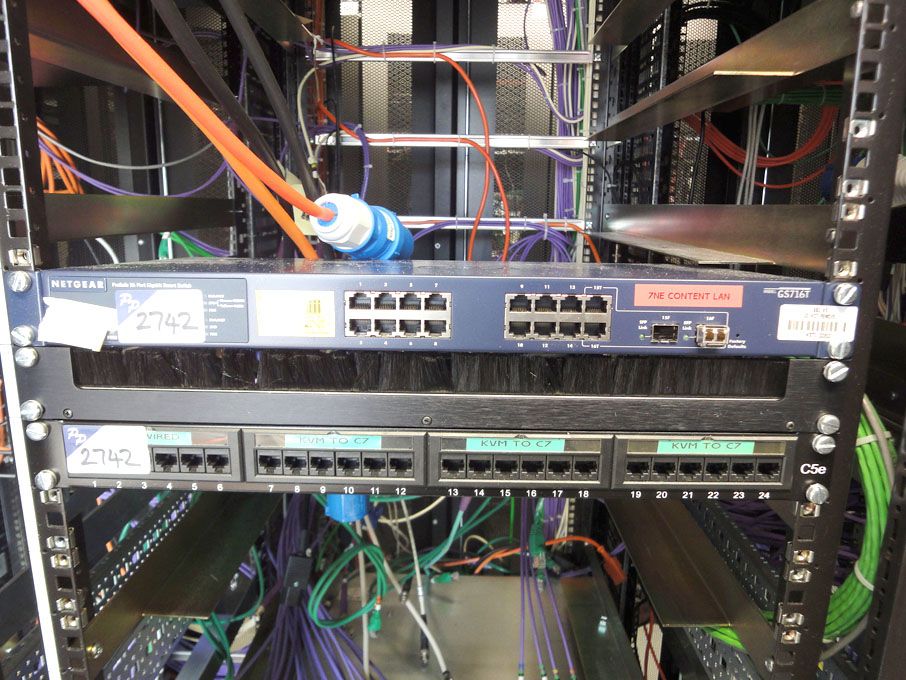 Netgear GS716T ProSafe 16 port gigabyte smart view...