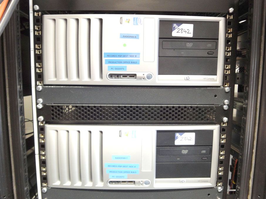 2x HP Compaq Intel Pentium 4HT PC base units, DVD...
