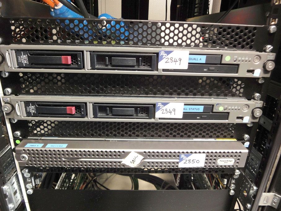 2x HP ProLiant DL320 Intel Pentium 4HT rack type s...