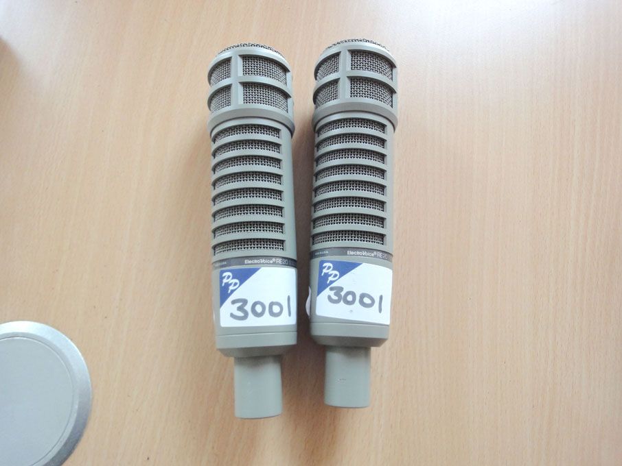 2x ElectroVoice RE20 microphones