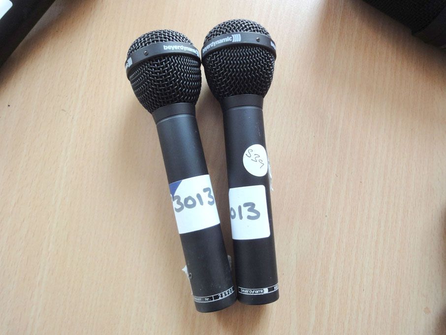 2x Beyer Dynamic M88TG microphones