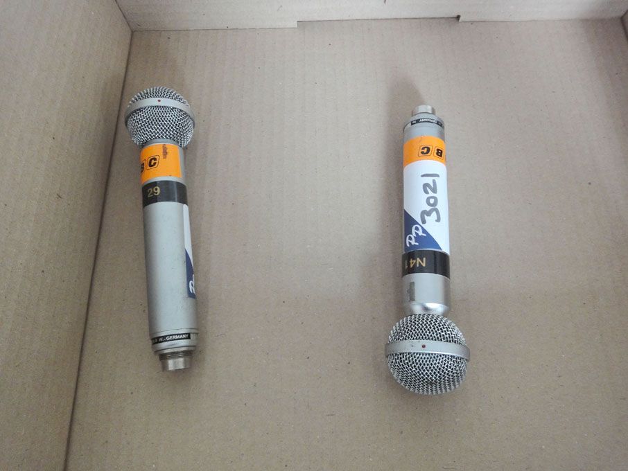 2x Beyer M160 200 ohm microphones