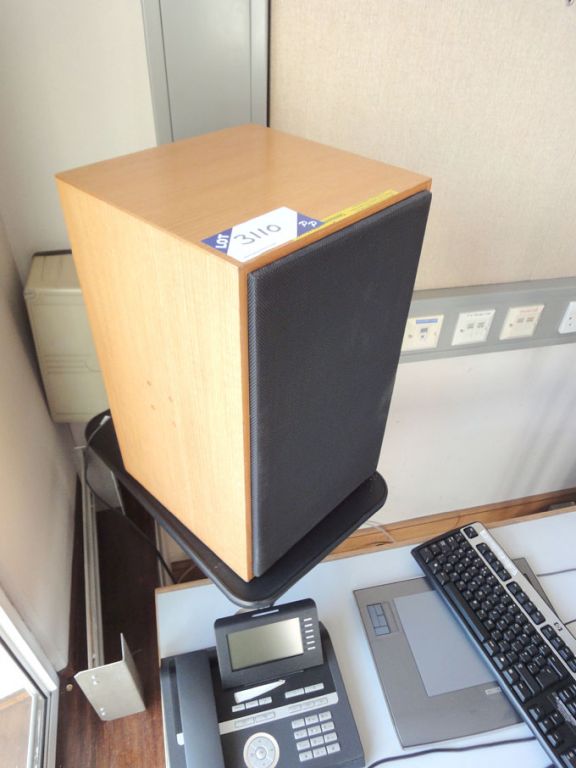 2x Roger LS5/9 monitor loud speakers on stands