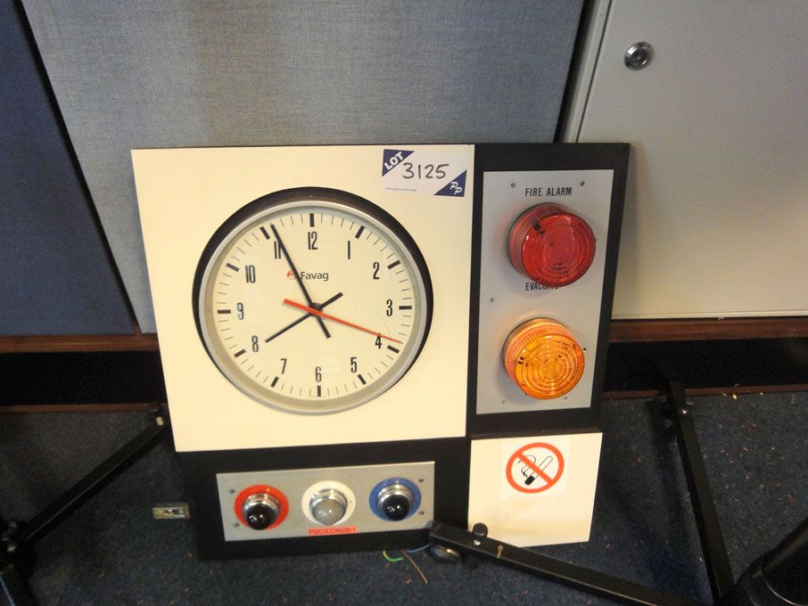 Favag analogue pulse clock & 'on air' lights (Plea...