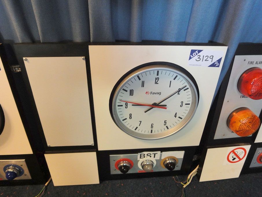 Favag analogue pulse clock & 'on air' lights (Plea...