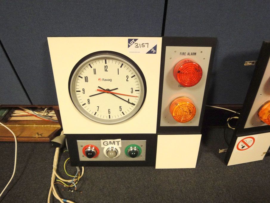 Favag analogue pulse clock & 'on air' lights (Plea...