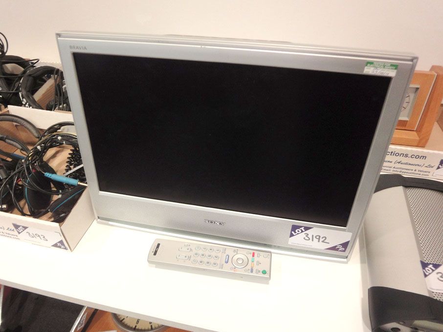 Sony KDL-20S2020 LCD colour TV