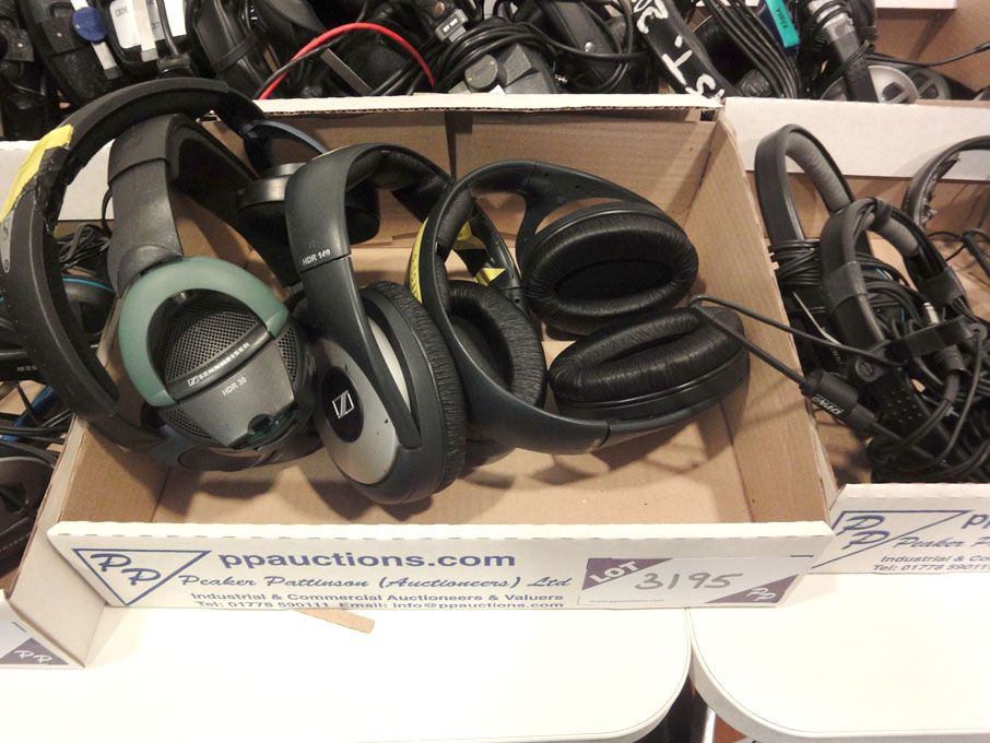 4x Sennheiser HDR140, HDR30 wireless headphones