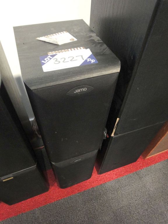 2x Jamo Cornet 145 loud speakers