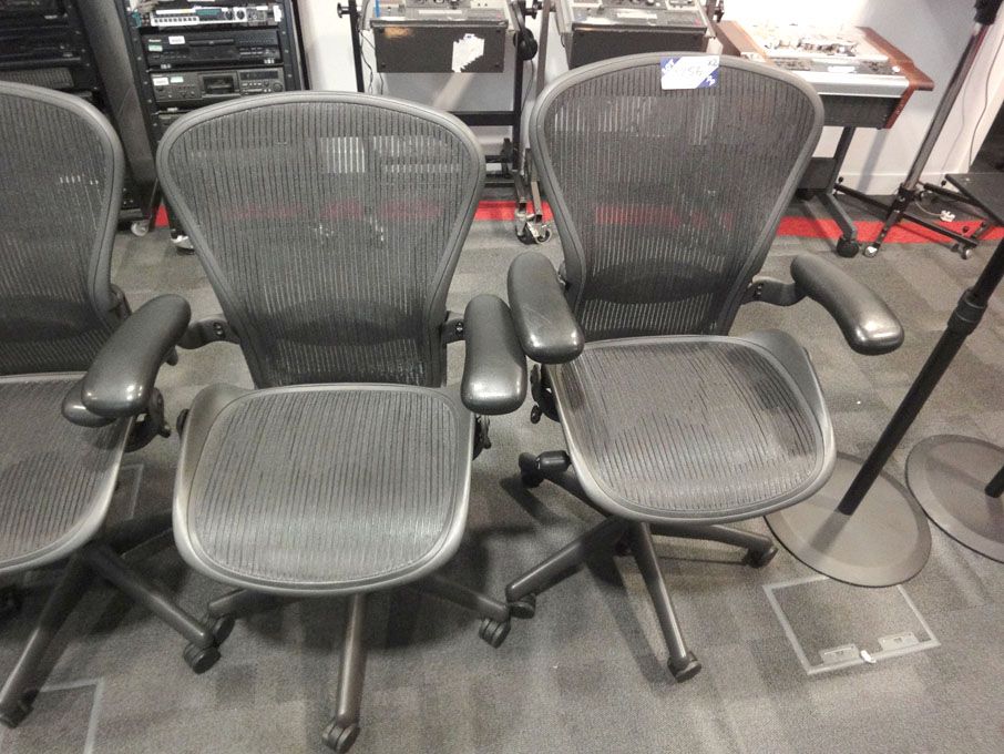 2x Hermann Miller technical swivel chairs with arm...