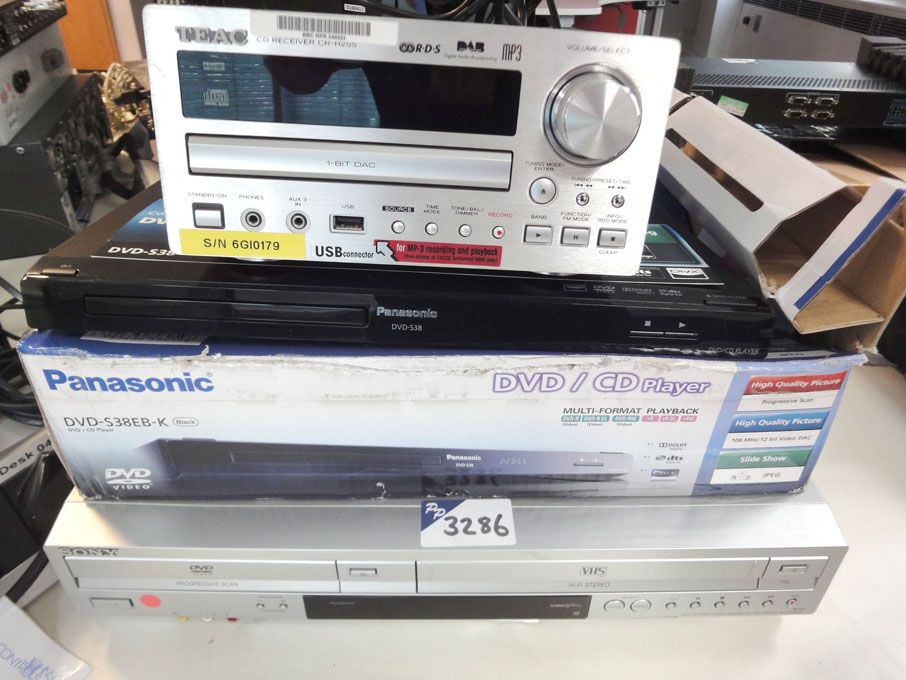 Teac CR-H255 CD receiver, Panasonic DVD-S38 DVD pl...