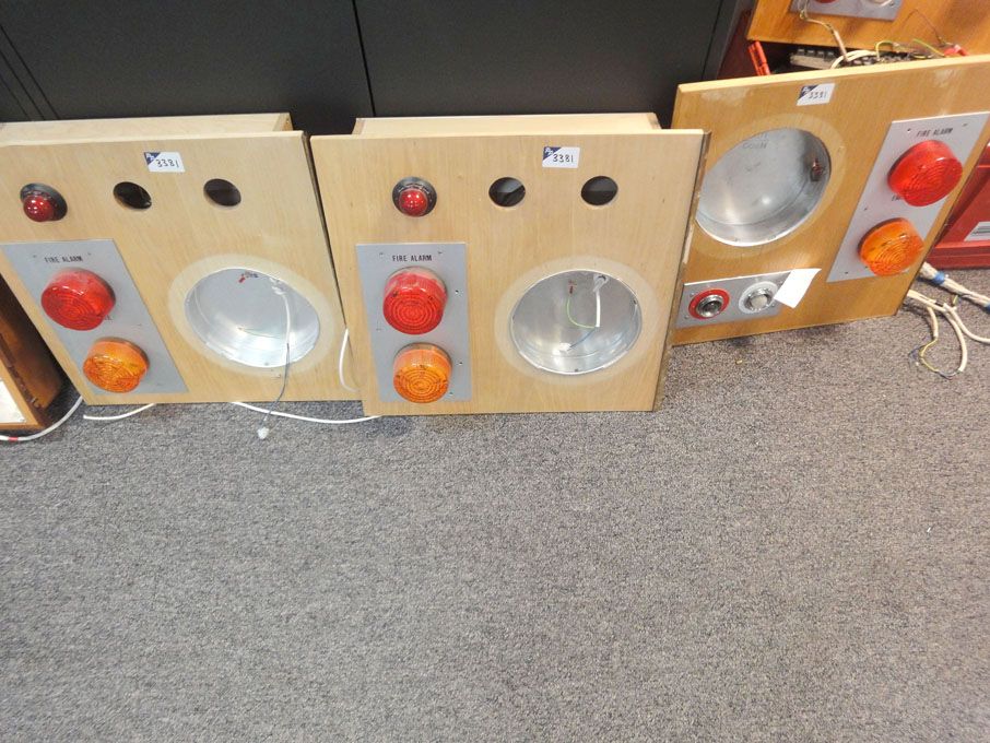 3x 'on air' lights on wooden surround