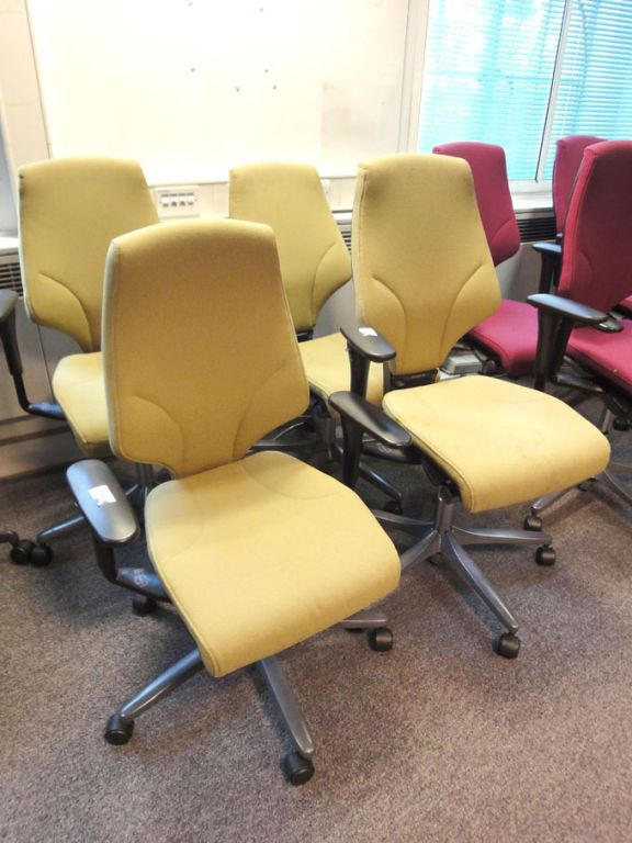 4x Girofex lime technical chairs, arm rests