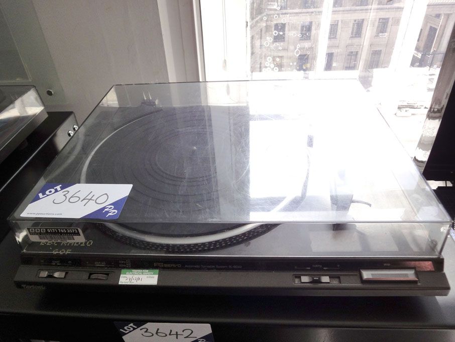 Technics SL-BD22 automatic professional turntable